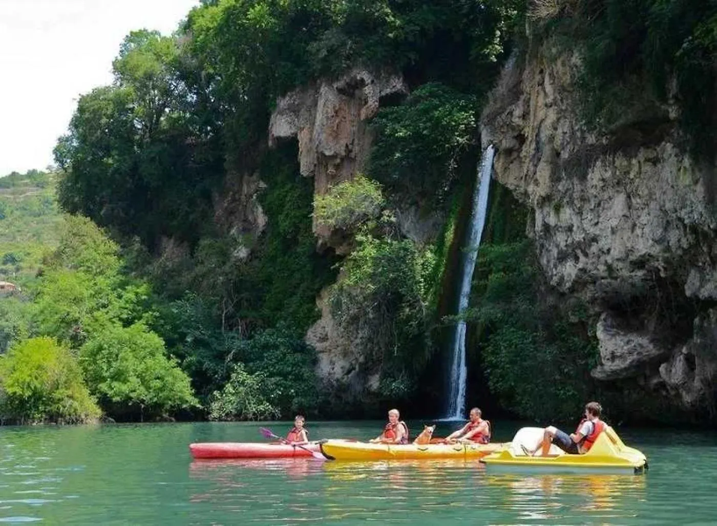 Camping 4 Etoiles - Piscine - Ccbagcc Saint-Rome-de-Tarn Κάμπινγκ